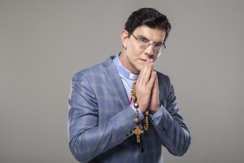 Parque de Exposição abre gratuitamente nesta terça e recebe Padre Reginaldo Manzotti