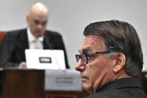 O ex-presidente voltou a negar qualquer intenção de ruptura democrática em seu governo